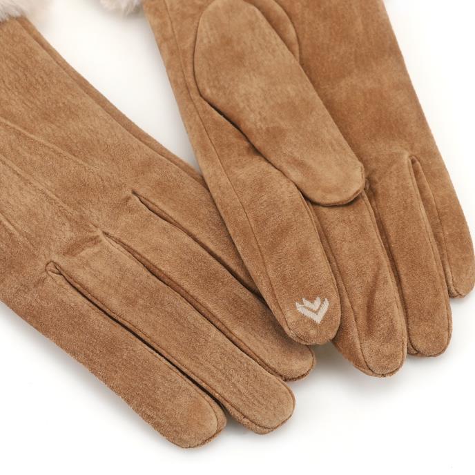 Isotoner® Ladies Three Point Suede SmarTouch™ Gloves With Faux Fur Cuff Tan Extra Image 3